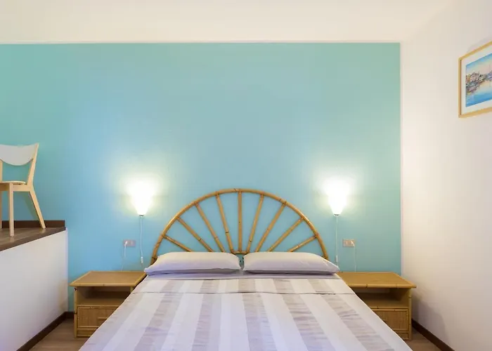 Stresa Nearby Panoramic Maggiore View * Belgirate